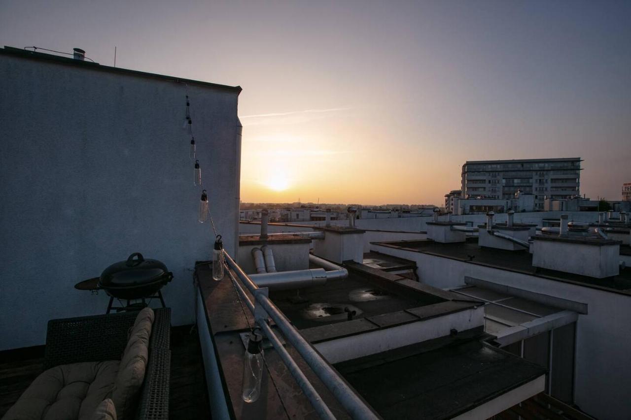 Dwupoziomowy, Rodzinny Apartament. Ochrona, Garaz. Varsóvia Exterior foto